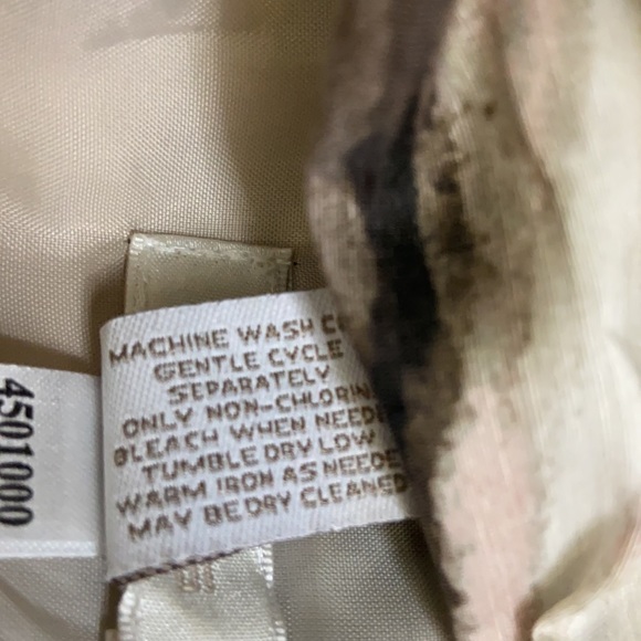 Chico’s linen blend animal print jacket - Picture 8 of 12